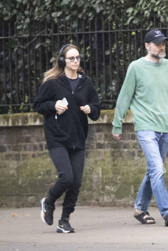 SUKI WATERHOUSE Out Jogging in London 06/11/2020