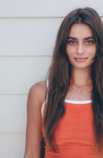 TAYLOR HILL Cut Her Hair - Instagram Photos 06/20/2020