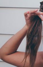 TAYLOR HILL Cut Her Hair - Instagram Photos 06/20/2020