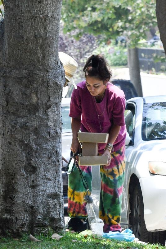 VANESSA HUDGENS Gets Takeout in Los Angeles 06/22/2020
