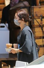 VANESSA HUDGENS Picking Up Food Out in Los Angeles 06/13/2020