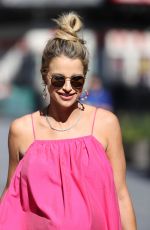 VOGUE WILLIAMS Leaves Heart Radio in London 06/14/2020