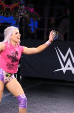 WWE - NXT Takeover: In Your House