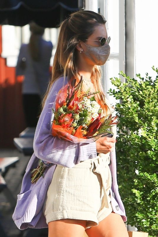 ALESSANDRA AMBROSIO Shopping Flowers at Brentwood Country Mart 07/22/2020