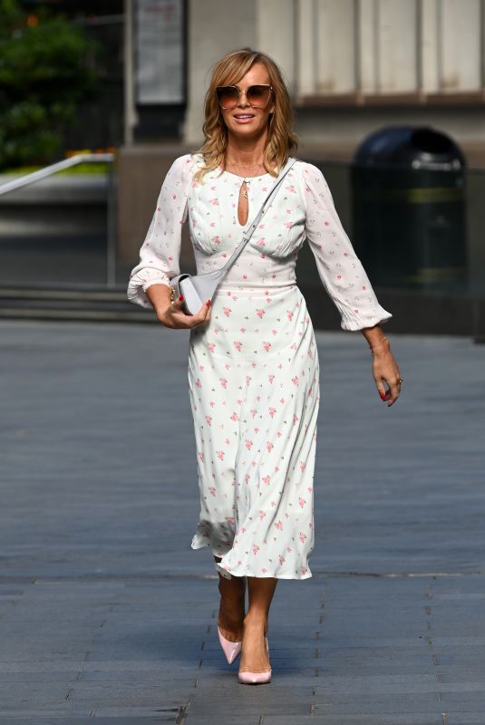AMANDA HOLDEN Leaves Global Radio in London 07/17/2020