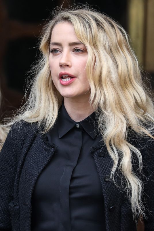 AMBER HEARD at Royal Courts of Justice in London 07/28/2020