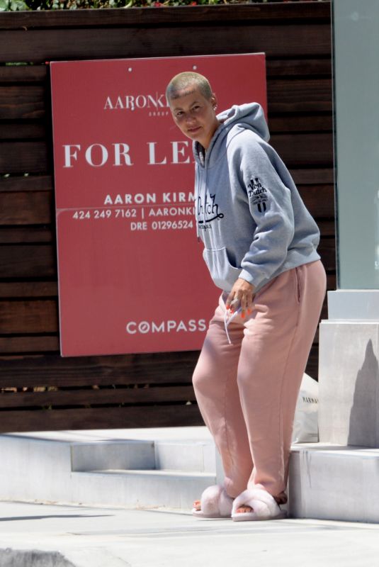 AMBER ROSE and Alexander Edwards Out in Los Angeles 07/25/2020
