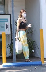 AMELIA HAMLIN Shopping at Jayde