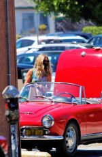 ANNABELLE WALLIS and Chris Pine Shopping at Lassens Natural Foods in Los Angeles 07/07/2020