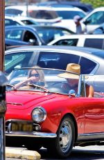 ANNABELLE WALLIS and Chris Pine Shopping at Lassens Natural Foods in Los Angeles 07/07/2020