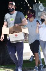 ARIEL WINTER Delivering a Box of Liquor to Her Friends in Hollywood 07/21/2020