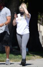 ARIEL WINTER Delivering a Box of Liquor to Her Friends in Hollywood 07/21/2020