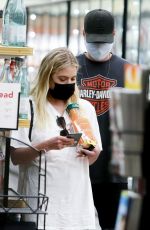 ASHLEY BENSON and G-Eazy Shopping in Los Feliz 07/25/2020