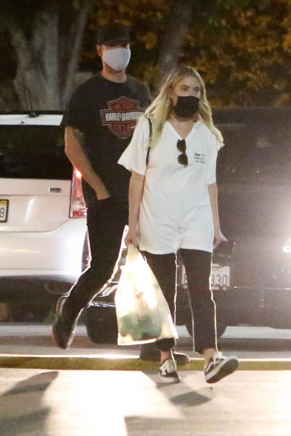 ashley-benson-and-g-eazy-shopping-in-los-feliz-07-25-2020-8.jpg