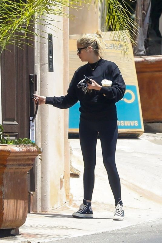 ASHLEY BENSON Arrives at G-Eazy