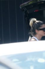 BEBE REXHA Shopping at Whole Foods in Los Angeles 07/10/2020