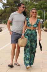 BILLIA FAIERS Out on O Beach in Ibiza 07/14/2020