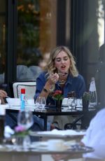 CHIARA FERRAGNI Out for Lunch in Milan 07/05/2020