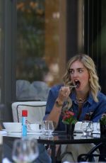CHIARA FERRAGNI Out for Lunch in Milan 07/05/2020