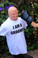 COURTNEY STODDEN Takes Shots at Her Ex Punching Shirt in Beverly Hills 07/07/2020