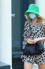 ELSA HOSK Out for Lunch in New York 07/18/2020
