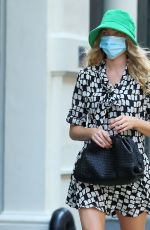 ELSA HOSK Out for Lunch in New York 07/18/2020