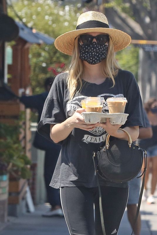 EMMA ROBERTS Out for Coffee in Los Angeles 07/05/2020