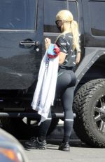 EMMA SLATER Working at F45 Gym in Los Angeles 07/10/2020