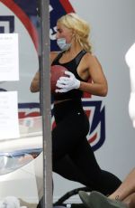 EMMA SLATER Workout at F45 in Studio Ciity 07/08/2020