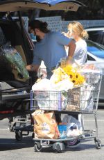 HEIDI KLUM and Tom Kaulitz Out Shopping in Los Angeles 07/07/2020