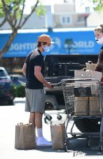 IRELAND BALDWIN Out Shoppinh in Los Angeles 07/01/2020