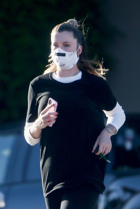 IRELAND BALDWIN Out Wearing a Mask in Los Angeles 07/02/2020