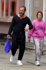 IRIS and Jude LAW Out Shopping in London 07/07/2020