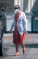 ISLA FISHET Out and About in Los Angeles 06/30/2020