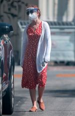 ISLA FISHET Out and About in Los Angeles 06/30/2020