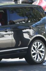 JENNIFER GARNER Leaves Her Home in Brentwood 07/17/2020