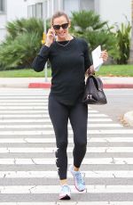 JENNIFER GARNER Out and About in Los Angeles 07/12/2020