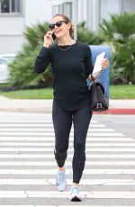 JENNIFER GARNER Out and About in Los Angeles 07/12/2020