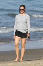 JENNIFER GARNER Out at a Beach in Malibu 07/15/2020