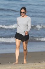 JENNIFER GARNER Out at a Beach in Malibu 07/15/2020
