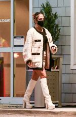 JENNIFER LOPEZ Arrives in Hamptons for 4th of July Celebration 07/04/2020