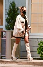 JENNIFER LOPEZ Arrives in Hamptons for 4th of July Celebration 07/04/2020