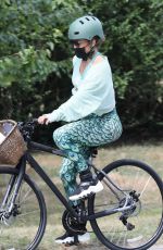 JENNIFER LOPEZ Out on Bike Ride in New York 07/30/2020
