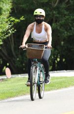 JENNIFER LOPEZ Out Riding a Bike in New York 07/23/2020