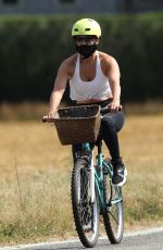 JENNIFER LOPEZ Out Riding a Bike in New York 07/23/2020