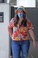 JENNIFER LOVE HEWITT at Ice Party in Her Front Yard in Pacific Palisades 07/21/2020