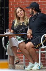 JENNY MOLLEN and Jason Biggs at a Cafe in New York 07/21/2020