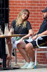 JENNY MOLLEN and Jason Biggs at a Cafe in New York 07/21/2020