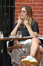 JENNY MOLLEN and Jason Biggs at a Cafe in New York 07/21/2020