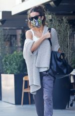KATE BECKINSALE Out and About in Los Angeles 07/09/2020